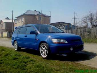 2002 Mitsubishi Lancer Cedia Wagon Photos