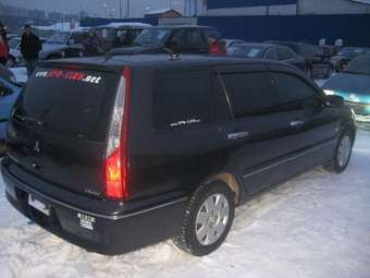 2002 Mitsubishi Lancer Cedia Wagon Pictures