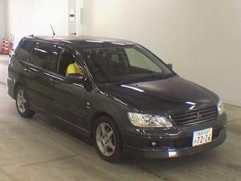 2002 Mitsubishi Lancer Cedia Wagon Photos