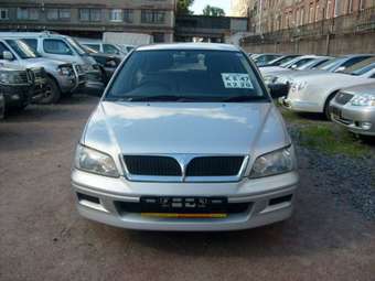 2002 Mitsubishi Lancer Cedia Wagon Images
