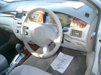 2002 Mitsubishi Lancer Cedia Wagon Photos