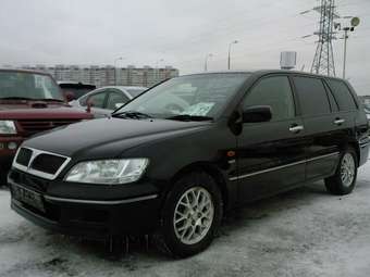 2002 Mitsubishi Lancer Cedia Wagon Photos