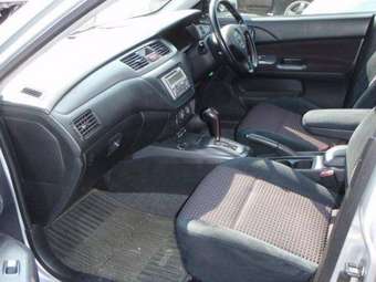 2002 Mitsubishi Lancer Cedia Wagon Photos