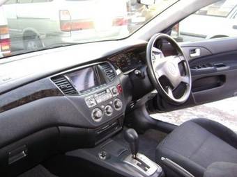2002 Mitsubishi Lancer Cedia Wagon Photos