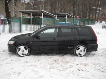 2002 Mitsubishi Lancer Cedia Wagon Photos
