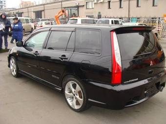 2002 Mitsubishi Lancer Cedia Wagon Pictures