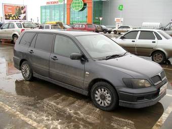 2002 Mitsubishi Lancer Cedia Wagon Pictures