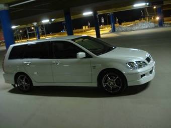 2002 Mitsubishi Lancer Cedia Wagon Photos