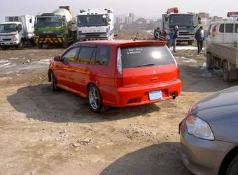 2002 Mitsubishi Lancer Cedia Wagon Pictures
