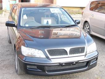 2002 Mitsubishi Lancer Cedia Wagon Pics
