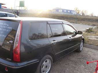 2002 Mitsubishi Lancer Cedia Wagon Pictures