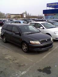 2002 Mitsubishi Lancer Cedia Wagon Pictures