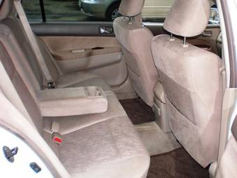 2002 Mitsubishi Lancer Cedia Wagon Photos