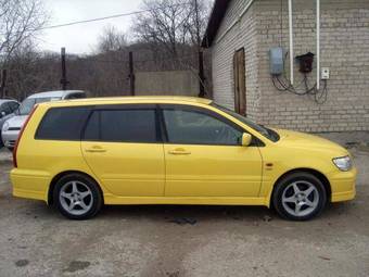 2002 Mitsubishi Lancer Cedia Wagon Photos