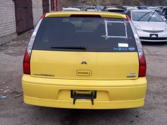 2002 Mitsubishi Lancer Cedia Wagon Photos