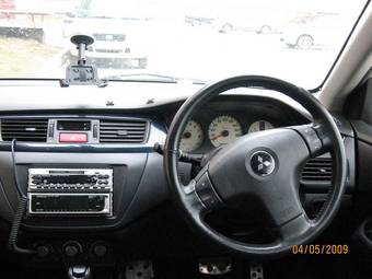 2002 Mitsubishi Lancer Cedia Wagon Photos