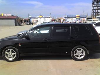 2002 Mitsubishi Lancer Cedia Wagon Photos