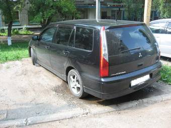 2002 Mitsubishi Lancer Cedia Wagon Photos