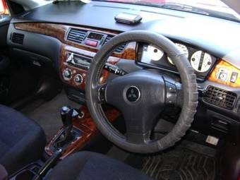 2002 Mitsubishi Lancer Cedia Wagon Pictures