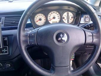 2002 Mitsubishi Lancer Cedia Wagon Photos