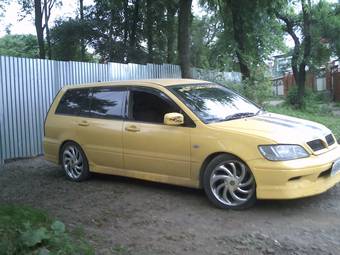 2002 Mitsubishi Lancer Cedia Wagon Pictures