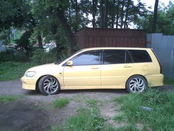 2002 Mitsubishi Lancer Cedia Wagon Photos