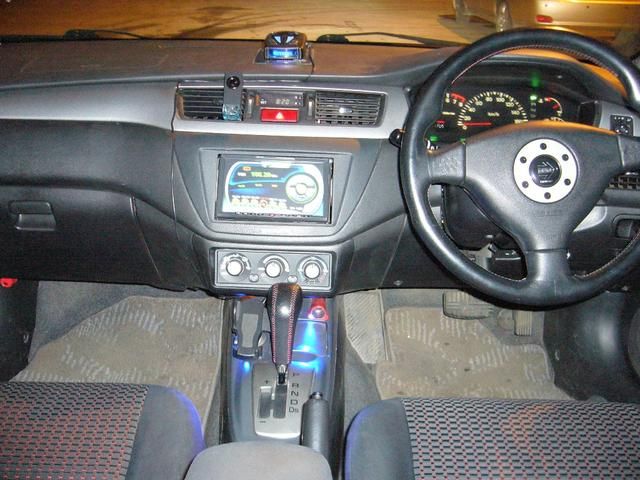 2003 Mitsubishi Lancer Cedia Wagon