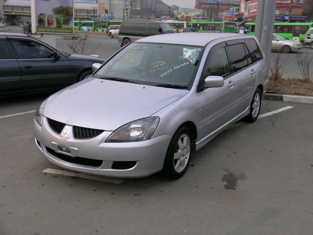 2003 Mitsubishi Lancer Cedia Wagon