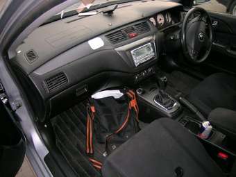 2003 Mitsubishi Lancer Cedia Wagon Pics