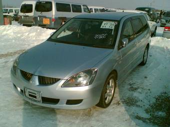 2003 Mitsubishi Lancer Cedia Wagon Pictures