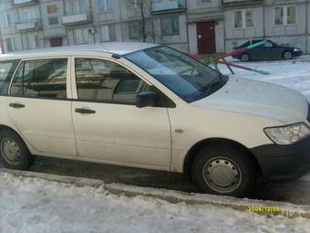 2003 Mitsubishi Lancer Cedia Wagon Images