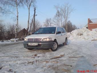 2003 Mitsubishi Lancer Cedia Wagon Photos