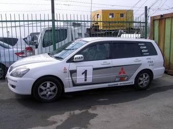 2003 Mitsubishi Lancer Cedia Wagon Pics