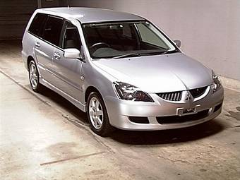 2003 Mitsubishi Lancer Cedia Wagon Photos