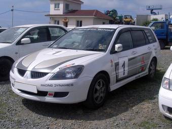 2003 Mitsubishi Lancer Cedia Wagon Photos