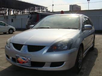 2003 Mitsubishi Lancer Cedia Wagon Pictures