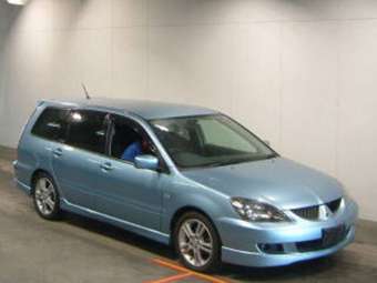 2005 Mitsubishi Lancer Cedia Wagon Photos