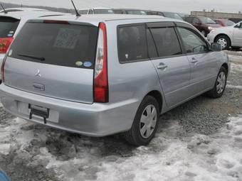 2005 Mitsubishi Lancer Cedia Wagon Photos