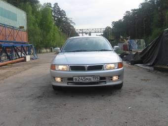 1998 Mitsubishi Lancer Combi Pictures