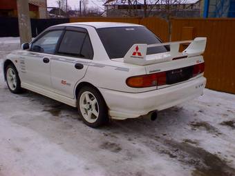 1992 Mitsubishi Lancer Evolution Images