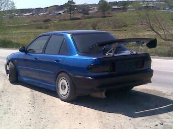 1995 Mitsubishi Lancer Evolution Pictures