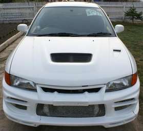 1996 Mitsubishi Lancer Evolution Pictures