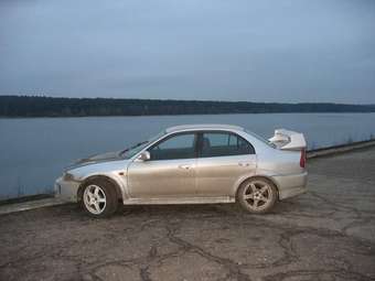 1996 Mitsubishi Lancer Evolution Pictures