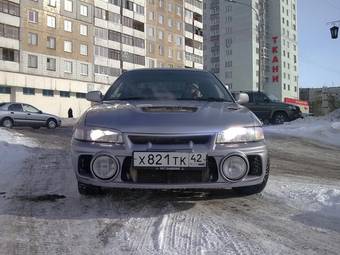 1996 Mitsubishi Lancer Evolution Photos