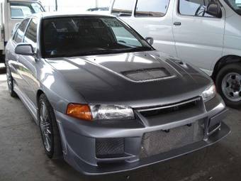 1996 Mitsubishi Lancer Evolution Photos