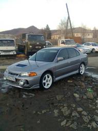 1996 Mitsubishi Lancer Evolution Photos