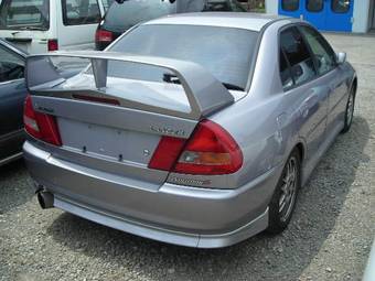 1997 Mitsubishi Lancer Evolution Pictures