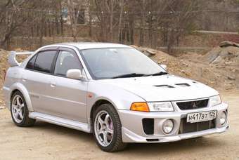 1998 Mitsubishi Lancer Evolution Pics