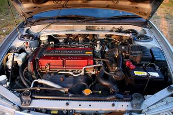 1998 Mitsubishi Lancer Evolution Photos