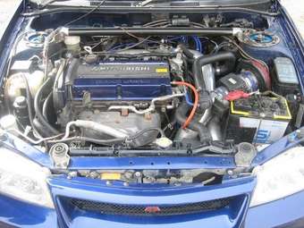 1999 Mitsubishi Lancer Evolution Photos